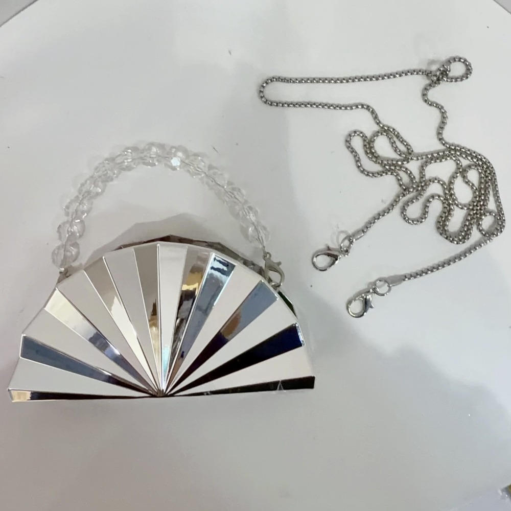Luxuriöse Einfarbige Mini-Tasc – Women Bags Golden Bewertung und Preis